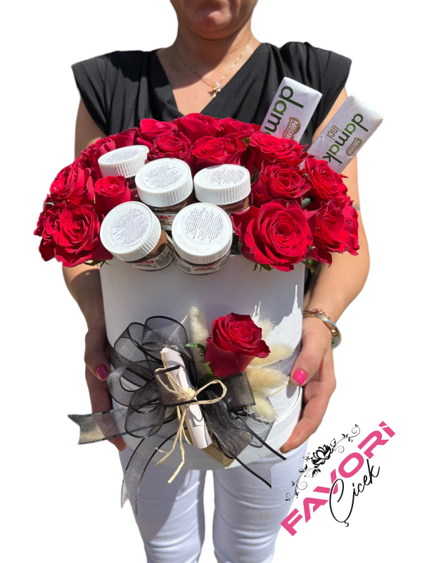 Kutuda 41 Kırmızı Gül