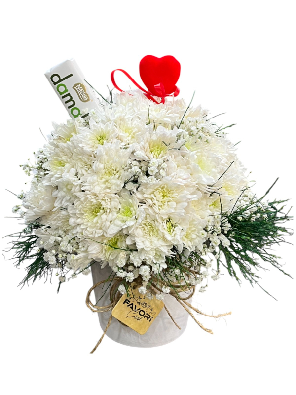 Beyaz Krizantem Çiçek Sepeti