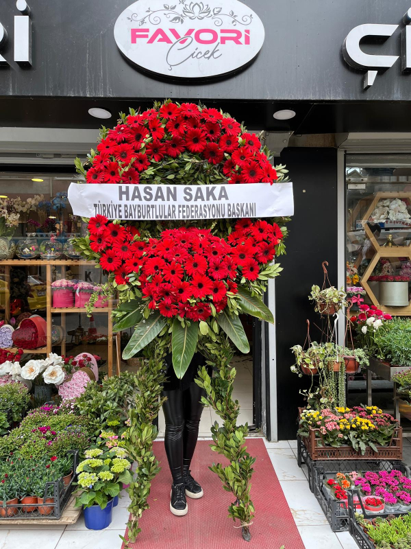 Kırmızı Gerbera Cenaze Çelengi