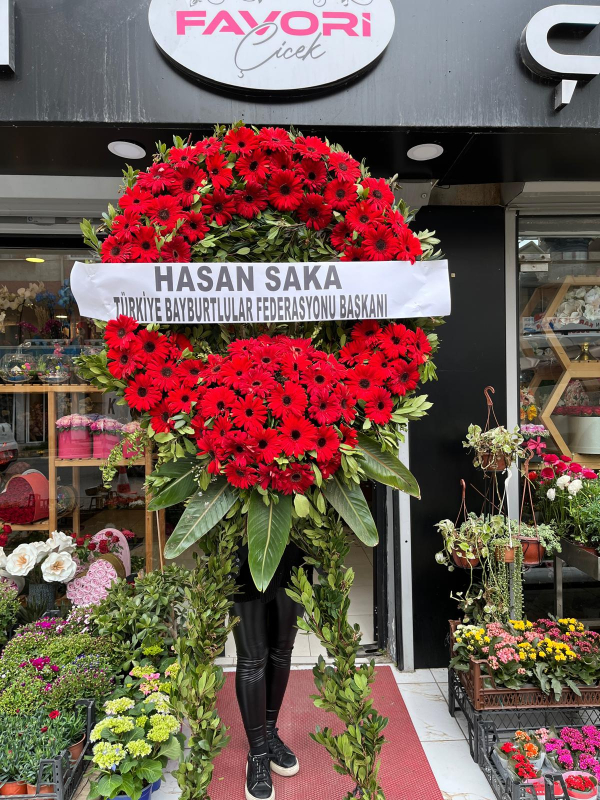 Kırmızı Gerbera Cenaze Çelengi
