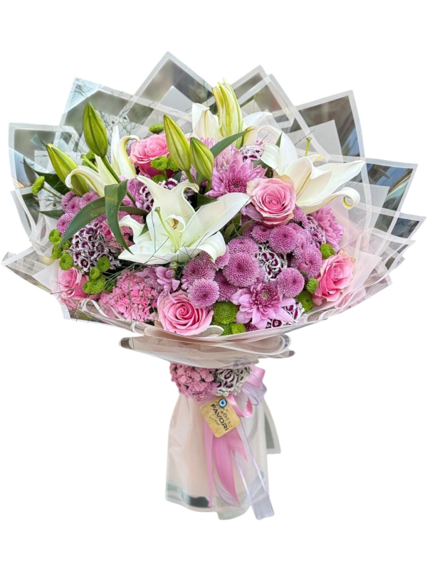 Pembe & Beyaz Uyumlu Özel Tasarım Buket